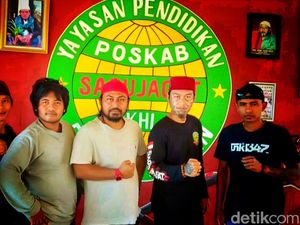 Sosok Jawara Berpeci Merah yang Bubarkan Pelaku Godin di Sukabumi