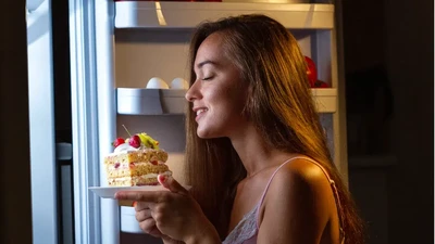 10 Mitos Makanan Tak Sehat yang Faktanya Tidak Benar