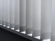 7 Langkah Membersihkan Gorden Vertical Blind di Rumah