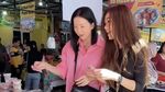 Agnes Jennifer Ikut Takjil War, Pamerkan Hasil Makanan yang Dibeli