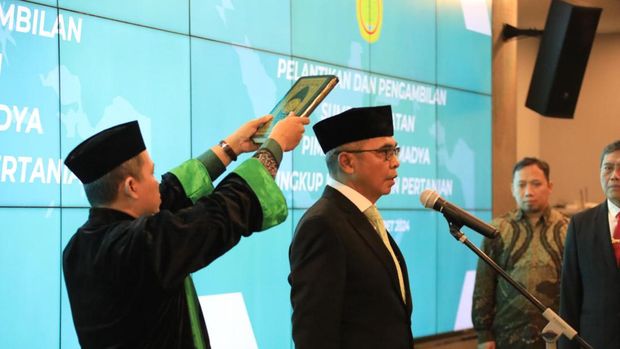 Amran Lantik Jenderal Polisi Jadi Irjen Kementan