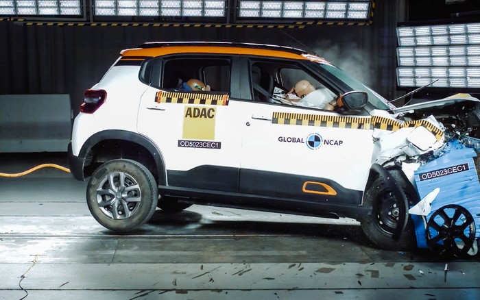 Citroen e-C3 diuji tabrak