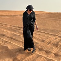 Meski saat ini sudah berusia 45 tahun dan memiliki 3 orang anak namun Donna memang masih terlihat begitu menawan. Belakangan istri Darius itu pun terlihat semakin langsing. Foto: Instagram/@dagnesia