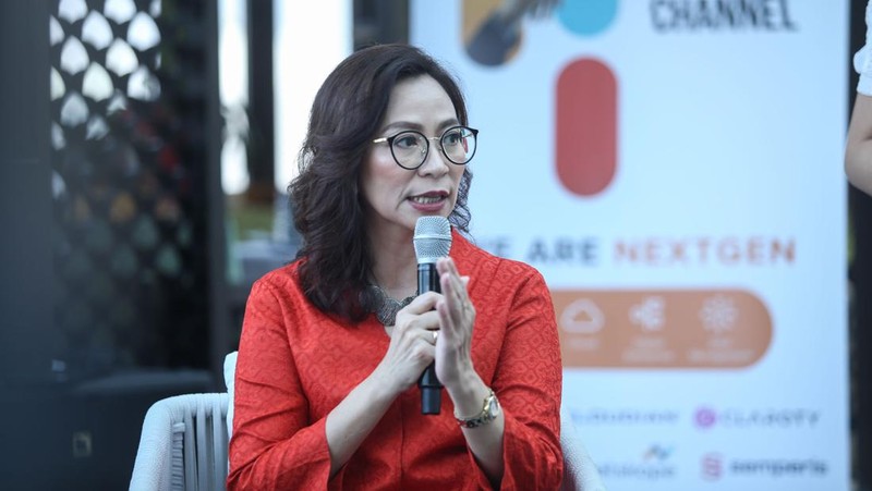 Derek Teo, Distribution Sales and Strategic Alliance Director APJ Claroty (kiri) dan Sanny Hadinata, Managing Director NEXTGEN Indonesia (kanan) pada peresmian kerjasama NEXTGEN dan Claroty di Jakarta (21/3/2024).