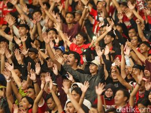 Ketika Atmosfer GBK Meletup-letup, Menyala Abangku!