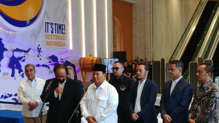 Konferensi pers Surya Paloh dan Prabowo Subianto di NasDem Tower (Kurniawan/detikcom)