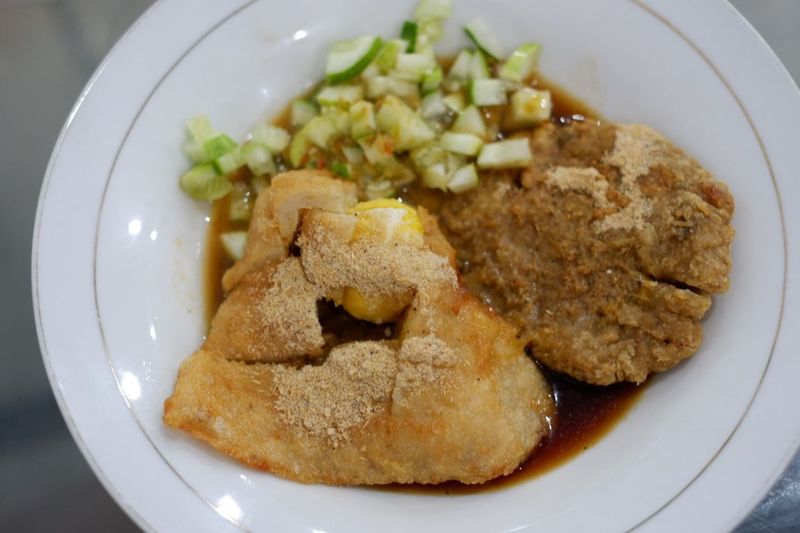 Lemak Nian! 5 Pempek Palembang Gurih Buat Buka Puasa di Rumah