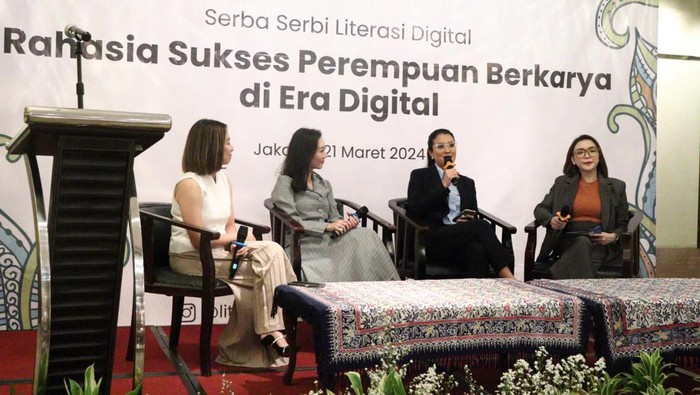 Kominfo dan Lampu.id bersama Lazada dan Yoona menggelar Serba Serbi Literasi Digital. Ini jadi wadah yang memotivasi perempuan untuk aktif berwirausaha.