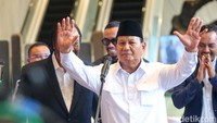 Pendukung Akan Turun ke Jalan: Ini Bukan Gaya Prabowo tapi Keadaan Memaksa