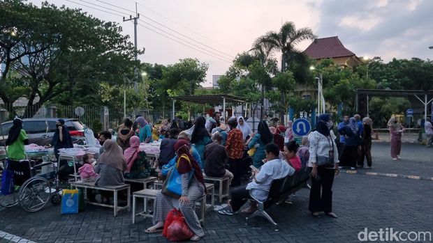 Pasien RS Unair di Evakuasi Dampak Gempa Tuban M 6,5