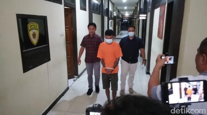 Pelaku penipuan dengan modus menawarkan servis HP di Bone Bolango, Gorontalo ditangkap.