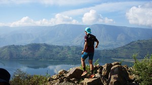 Kaldera Danau Toba di Ujung Tanduk