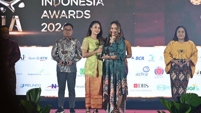 Waskita dapat penghargaan di bidang kehumasan.