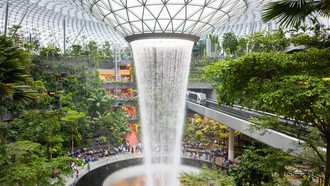 Pecahkan Rekor! Bandara Changi Layani Hampir 70 Juta Wisatawan