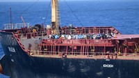 Ruen telah dibajak tahun lalu dan angkatan laut mengatakan telah mencegat kapal tersebut pada Jumat (15/3).