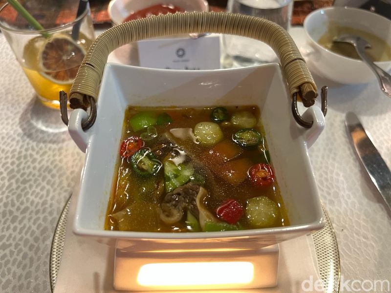 Four Seasons Hotel Jakarta