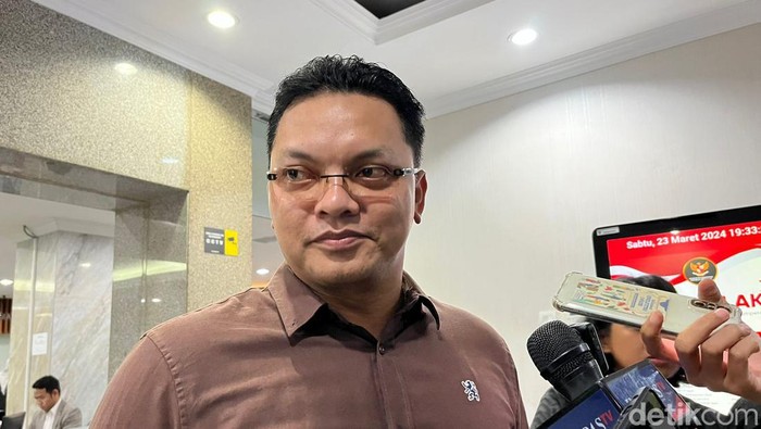 Jubir MK Fajar Laksono