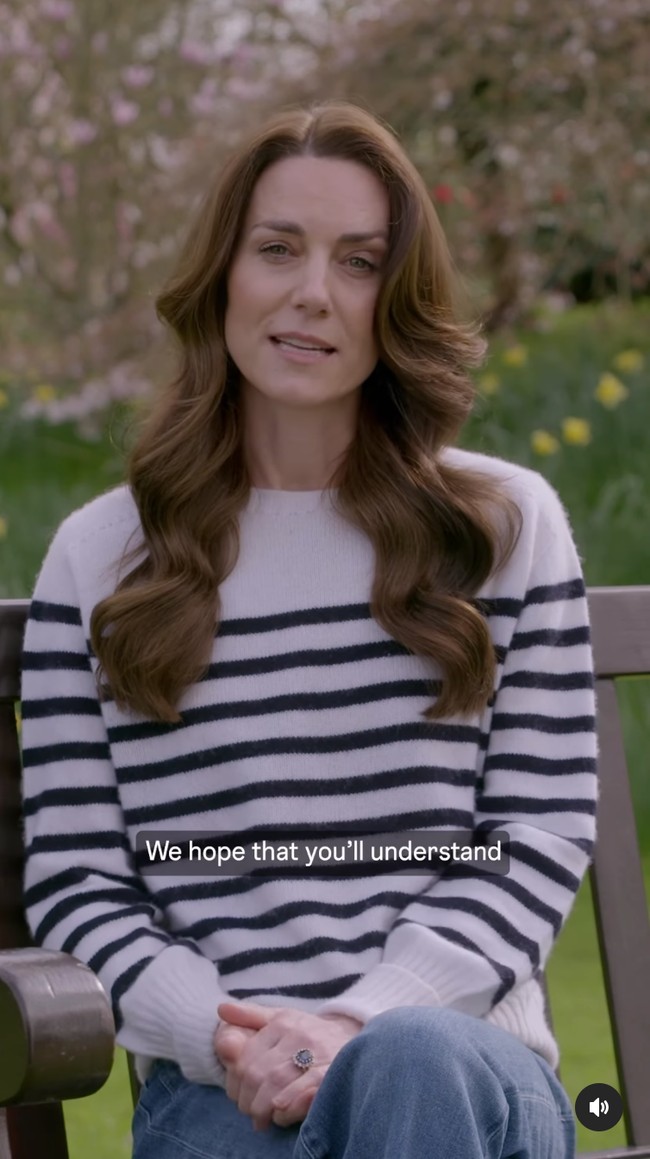 Istana Kensington mengatakan video Kate Middleton tersebut direkam pada Rabu (20/3/2024) waktu setempat oleh BBC Studios. Kate mengatakan keluarganya saat ini membutuhkan ruang privasi untuk menunjang proses kesembuhannya. Foto: dok. Instagram @princeandprincessofwales