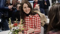 Kate juga sering menemani William dalam jamuan makan resmi. Salah satunya ketika ia hendak menonton pertandingan rugby di Principality Stadium. Foto: Instagram theroyalfamily/princeandprincessofwales