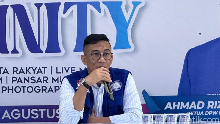 Ketua PAN Jatim Ahmad Riski Sadig