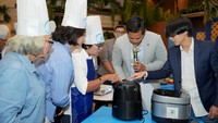 Midea Indonesia berkolaborasi dengan Oakwood Suite Kuningan Jakarta Menggelar cooking class untuk mengulik sebuah cita rasa.
