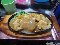Sajian Steak yang Memikat Hati dan Dompet di Bandung