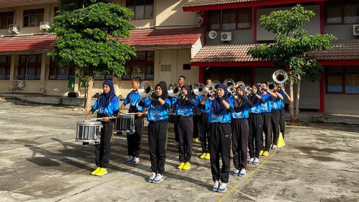 Tim drum band DIY saat sesi latihan jelang PON 2024. Foto diunggah Sabtu (23/3/2024).