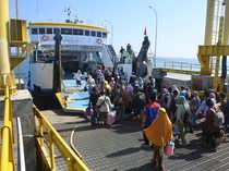 Potret Mudik Lebih Awal Warga Pulau Sapudi Sumenep