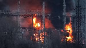 Rusia Bombardir Fasilitas Listrik dan Bendungan di Ukraina