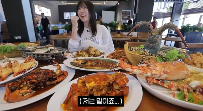 Gokil! Tzu Yang Mukbang 10 Kg Seafood Lobster hingga Udang di PIK