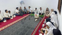 Sebagai bentuk kepedulian dan kasih sayang terhadap anak-anak panti asuhan di bulan Ramadan, Paguyuban Akpol 2021 menggelar acara buka puasa bersama dengan kaum duafa di Panti Asuhan Yatim Piatu serentak di seluruh Indonesia dan dipusatkan di Panti Asuhan Al Andalusia, Jalan Bangka, Mampang, Jakarta Selatan.