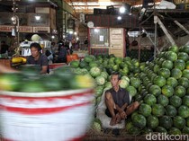 Harga dan Permintaan Buah Saat Ramadan Anjlok Akibat Musim Hujan