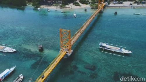 Jembatan Kuning Nusa Lembongan, Nusa Penida Klungkung. (Putu Krista/detikBali).