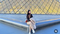 Namun, tudingan miring sudah dibantah oleh keluarga Icha. Adiknya mengungkap jika keluarga mereka tidak ada yang bermain santet. Foto: Instagram @ichaannisafaradila