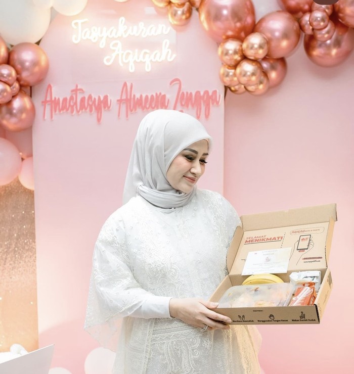 Keseruan Icha Annisa Saat Kulineran di Paris sampai Amsterdam Keseruan Icha Annisa Saat Kulineran di Paris sampai Amsterdam