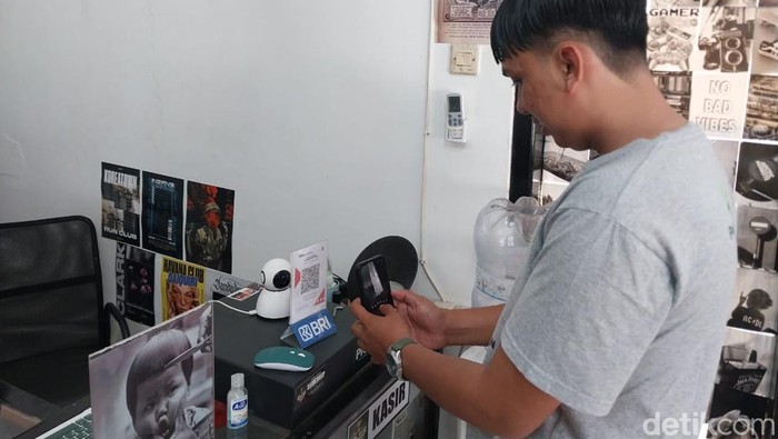 Local Heroes Barbershop di Pangandaran