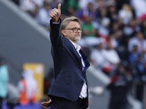 Vietnam Pecat Troussier Setelah Dibantai Indonesia 0-3