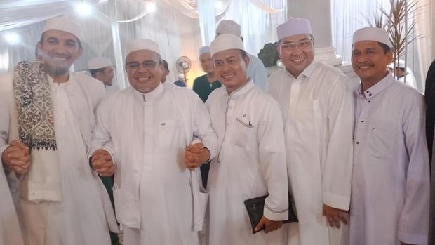 Suasana Pernikahan Habib Rizieq-Syarifah Mona Hasina Alaydrus di Sentul