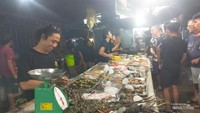 Seafood di pasar malam Gili Trawangan.