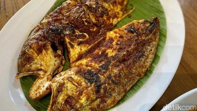 Buka Puasa Bareng Keluarga di Sini Ada Kerang Saus Singapura dan Kuwe Taliwang