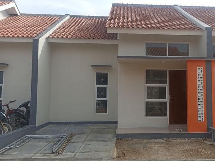 Tampilan depan rumah di Begawan Residence