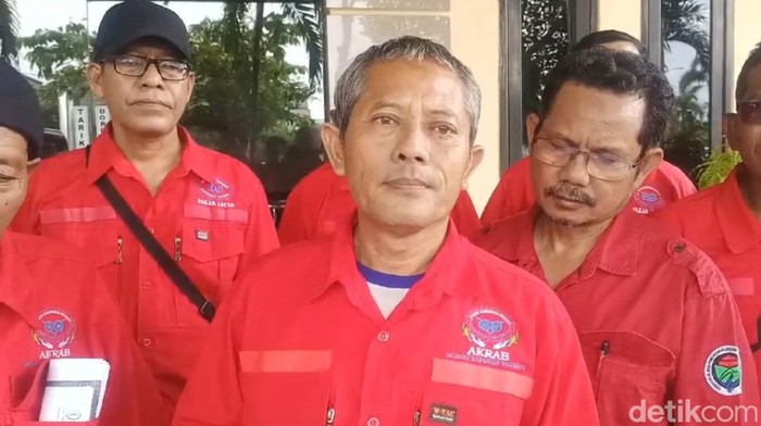 Eks karyawan PT Kertas Leces Probolinggo lapor polisi usai gaji hingga pesangon dipotong sepihak