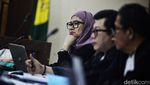Ekspresi Karen Agustiawan di Sidang Kasus Korupsi Pengadaan LNG