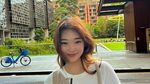Gaya Livy Renata Saat Makan di Kaki Lima hingga Soba di Jepang