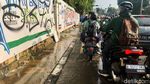 Hek Kramat Jati Banjir, Jalanan Jadi Macet Banget