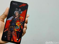 Unboxing Infinix Hot 40 Pro Free Fire Edition, HP Gaming Rp 2 Jutaan