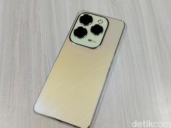 Unboxing Infinix Hot 40 Pro Free Fire Edition, HP Gaming Rp 2 Jutaan