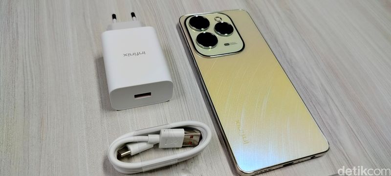 Infinix Hot 40 Pro