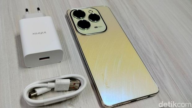Infinix Hot 40 Pro