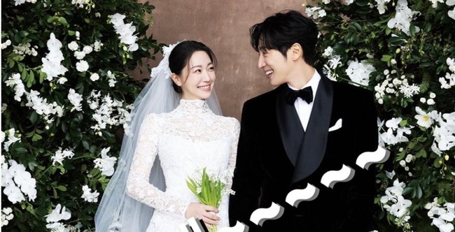 Setelah agensi mengumumkan kabar pernikahannya, Lee Sang Yeob memuji calon istrinya saat itu di acara televisi The Manager. Dikatakan wanita yang lebih muda darinya itu cerdas dan bijaksana. Foto: dok. Instagram @all_for_yeob